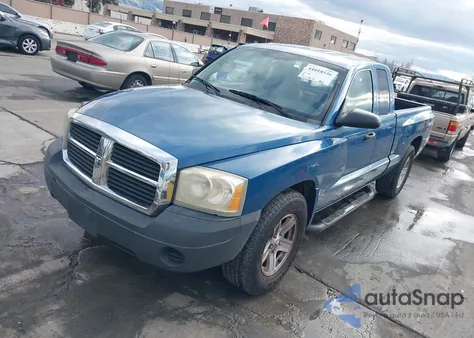 2005 Dodge Dakota St from USA, damaged, VIN 1D7HW22KX5S161887